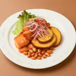 Chicharrón de Cerdo/ペルー風豚唐揚げ(サツマイモ・揚げとうもろこし・サルサ・クリオーヤ)（Lima Grill ペルー料理）