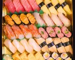 特選握り4人前(盛り込み桶) Special Sushi Selection - Serving for 4 (Assorted Platter)（寿司あおい 成城学園店）