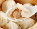 小籠湯包(4個入り)（台湾スイーツ MISS TEA 茶小姐 神戸本店）