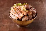 【おすすめ】サーロイン＆カットステーキの相盛りステーキ丼(200g) Sirloin ＆ Cut Beef Steak Bowl（肉テロ！肉たらしくてぎゅう 大井町店）