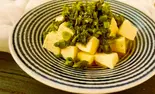 高菜のせ冷奴（楽しい酒場·八鮮食堂）
