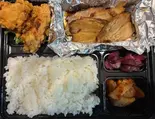 【6月人気NO.3】自家製チャーシュー弁当(弁当と丼の深夜食堂 寺田町店)