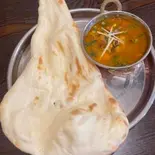骨付きチキンカレーセット With bone chicken curry set（KALIKA）