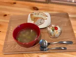 旬野菜とハーブで作る優しいスープ(L)（Cafe Daisy）