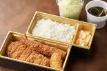 ミックスフライ弁当<味噌汁付>（とんかつまい泉 青山本店）
