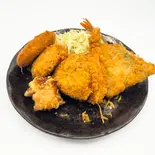 ミックスフライ弁当(ランチ)（とんかつ鉄板焼 がんちゃん）