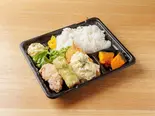ミックスフライ弁当（居酒屋食堂ファッチューチョン）