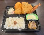 ミックスフライ弁当(和食居酒屋こたろう)