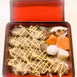 和牛チーズカルビ重（盛岡ビビン麵 HM東十条店）