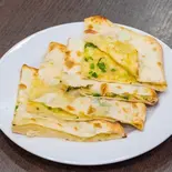 ポテトナン（THAMEL BAZZAR）