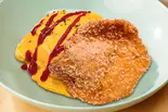 【ミラノ風ポークカツレツ乗せ】ふわとろオムライス ～Fluffy omelette rice with Milanese-style pork cutlet～（オムライスとフレンチトーストの店 たまごの島）