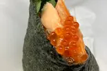 さけいくら「大葉付き」（「おむすび おにぎり」シイナノゴハン (肉巻きおむすび 豚汁 生姜焼き ハンバーグ)）
