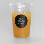 100%オレンジジュース（THE SEVEN CAFE）
