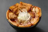 【名物】帯広豚丼 Obihiro Pork Bowl(スタミナ&ガッツリ男飯!肉大学 久米川店)