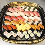 扇(おうぎ)3人前30貫（音色すし 世田谷店）
