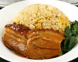 角煮チャーハン (扣肉炒饭)(川味苑 (センミエン))