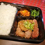 炭火焼きカルビ弁当(炭火焼肉衛門)