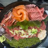 生本マグロ入り6種豪華海鮮丼弁当(海鮮居酒屋 樹樹)