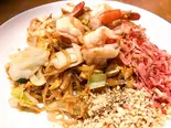パッタイ (タイ風焼きそば)（タイレストランリナ）