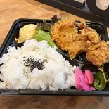 とり天弁当（きず那）
