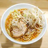 もやしラーメン(刻み玉ねぎ、刻み長ねぎ、チャーシュー1枚、もやし)（竹岡式ラーメン 松乃家 弘明寺店）