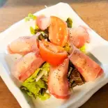 トマトとクリームチーズの生ハム巻き（居酒屋Rapu Rapu）