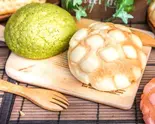 プレミアムメロンパン Premium Melon Bread（KIWAMI MELONPAN）