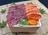サーモンとマグロの熟成漬け丼 Marinated salmon and tuna rice bowl（寿司・海鮮丼 がんこ 尼崎店）