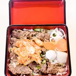 和牛ハラミ重 キムチのせ（盛岡ビビン麵 HM東十条店）
