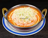 バーターチキンチーズカレーCheese Butter Chicken Curry（ダバカ・モモ・ハウス）