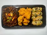人気3種セット ジャージャーラーメン+選べるチキン+とびっこおにぎり（Welcome Ikemen）