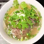 パクチー入り牛肉のブン BÚN BÒ NGÒ（KOIベトナムフォー）