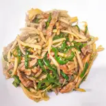 青椒牛肉絲（中華料理 八龍）