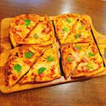合鴨ロースのクロワッサンピザ（スパニッシュイタリアン アルバ）