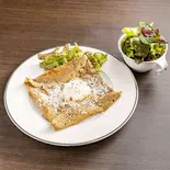 【セットでお得！】そば粉のガレット＆グリーンサラダ【Set】Galette ＆ Green Salad（【フランス産そば粉ガレット】クロンヌ ド ローズ）
