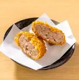 アグー豚のメンチカツ（沖縄料理 オトーリ）