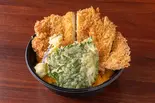 チキンカツ玉丼（とんかつ わか葉 2号店）