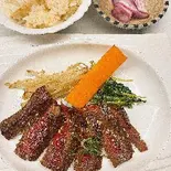 和牛ステーキ＆麦米入りヘルシーライス Ⓛ和牛200gサービスプライス（ヘルシーレストラン moon flower）