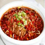 牛肉の薄切り四川風 山椒辛子煮(水煮牛肉)（中華料理美山飯店）