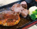 黄金あらびきハンバーグ カットステーキコンボ（ステーキハウス ナインエース (Steak House 91)）
