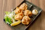 あご出汁唐揚げ(和牛もつ100% 博多もつ鍋 鉄板 お汐井)