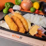 ミックスフライ弁当 Mixed Fry Bento Box（からコロ屋）