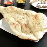 ゴマナン Sesame Naan(インド・ネパール料理GANDHIJI)