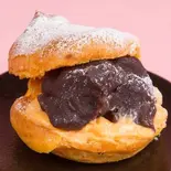 あんこシュークリーム（ぴらにやカフェ）