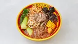 牛肉入りマーラータン Spicy Hot Pot with Beef  牛肉麻辣烫（好美味 麻辣湯 御徒町本店）