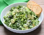 R size 【グリーンシーザーサラダ】 AVOCADO GREENS(for Vegan)（VEGE CHARGER 小石川店 チョップドサラダ専門店）