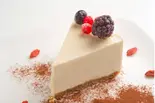 しろ(ローレアチーズケーキ)  ピース（Petit Caco）