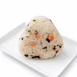 鮭わかめおにぎり（YOUキッチン）