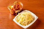 キムチもやしナムル盛り（赤身肉じゃんか）