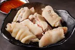 コラーゲンたっぷり豚足（焼肉ホルモンぺごぱ大森店）